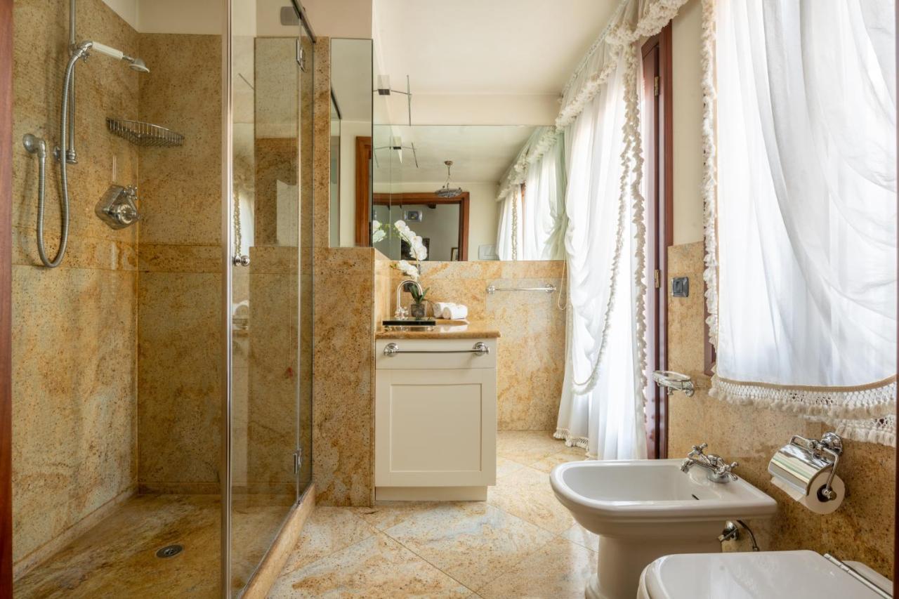 Garden Mansion With Private Mooring R&r Apartamento